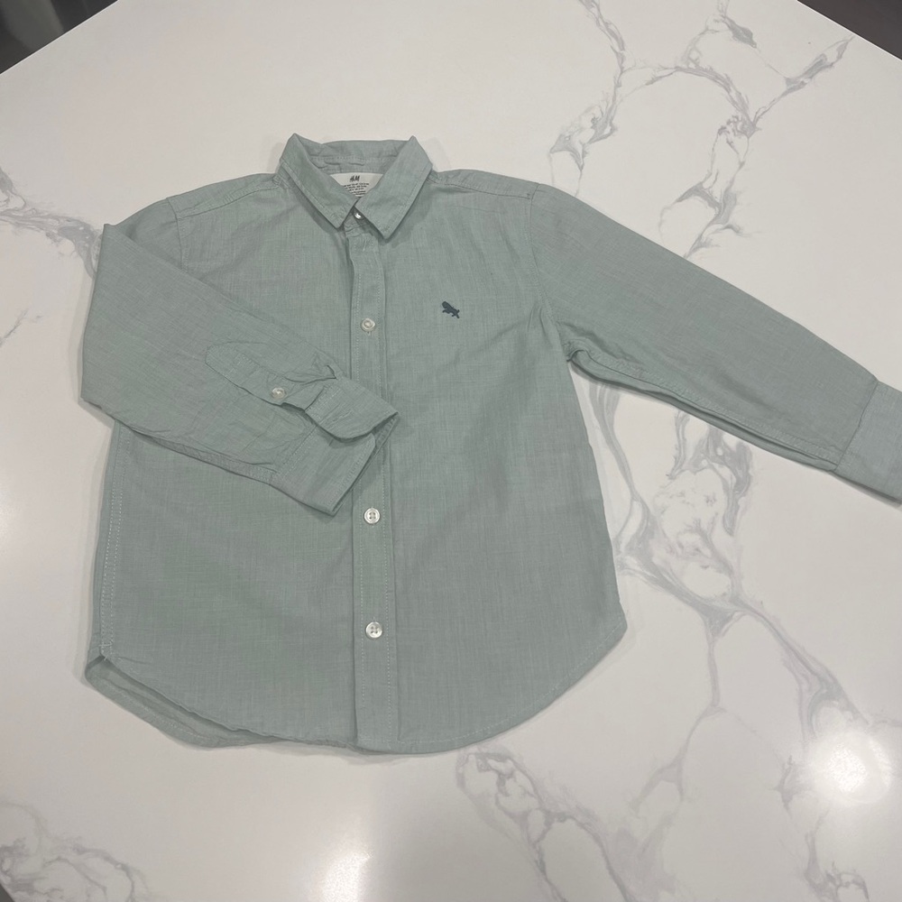 H&M Light Green Collared Shirt
#61